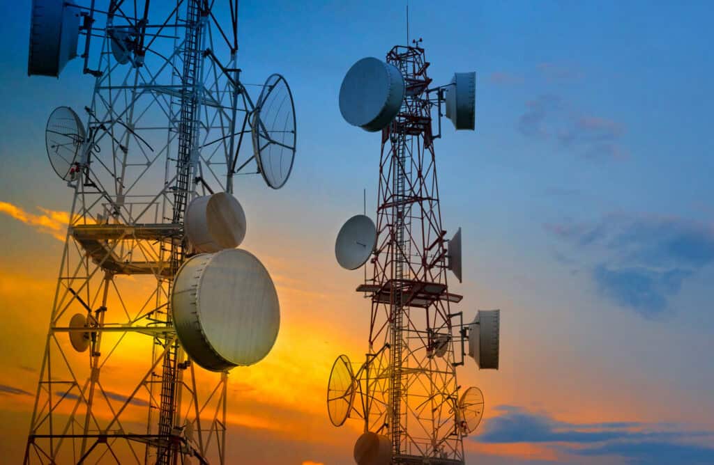 La course aux télécommunications au Maroc : Qui est en tête pour la vitesse, les jeux et le streaming ? سباق شركات الاتصالات في المغرب: من يتفوق في السرعة والألعاب والبث؟