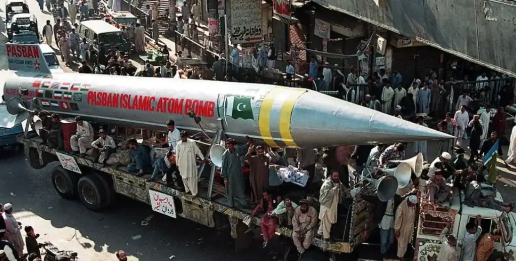 La tension monte entre l’Inde et le Pakistan après l’attentat meurtrier : Des décisions réciproques laissent présager un conflit imminent تصعيد خطير بين الهند وباكستان بعد هجوم باهالغام