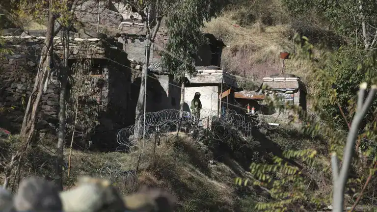 Craintes de guerre : Le Pakistan avertit de l’imminence d’une attaque indienne dans les heures qui suivent باكستان تحذر من هجوم هندي خلال 36 ساعة وتتوعد برد قوي