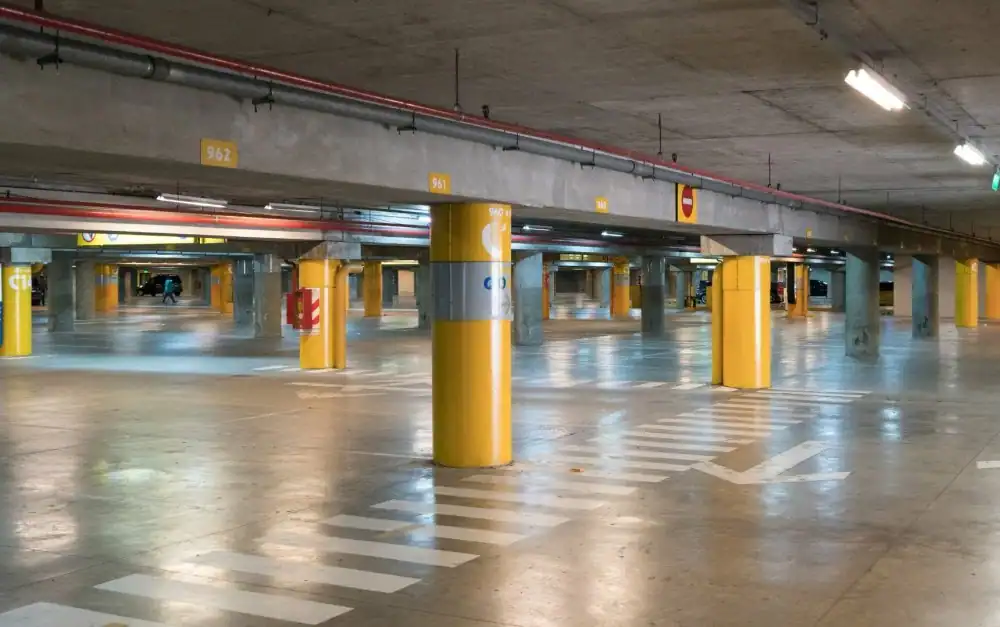 Rabat renforce ses infrastructures avec un nouveau parking souterrain de 142 places الرباط تفتتح موقف سيارات تحت أرضي جديد بساحة روسيا