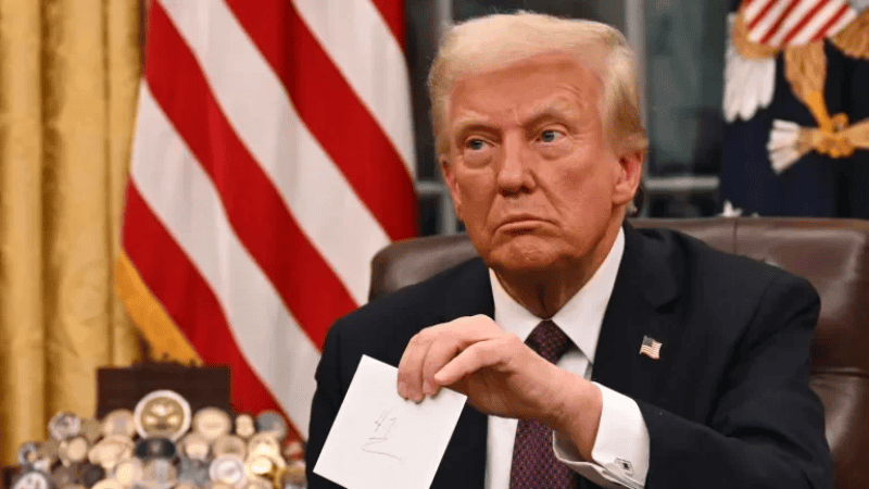Trump demande au Hamas d’accepter la proposition de cessez-le-feu et confirme l’approbation d’Israël ترامب يدعو حماس لقبول وقف إطلاق النار ويؤكد موافقة إسرائيل