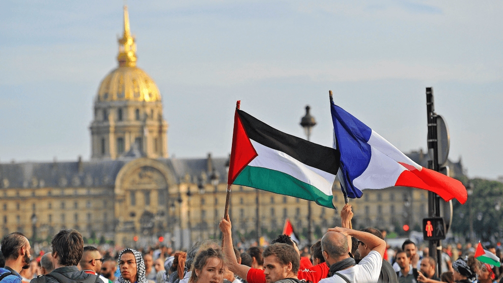 فرنسا تعتزم الاعتراف بدولة فلسطين رسميًا وواشنطن تعترض بشدة