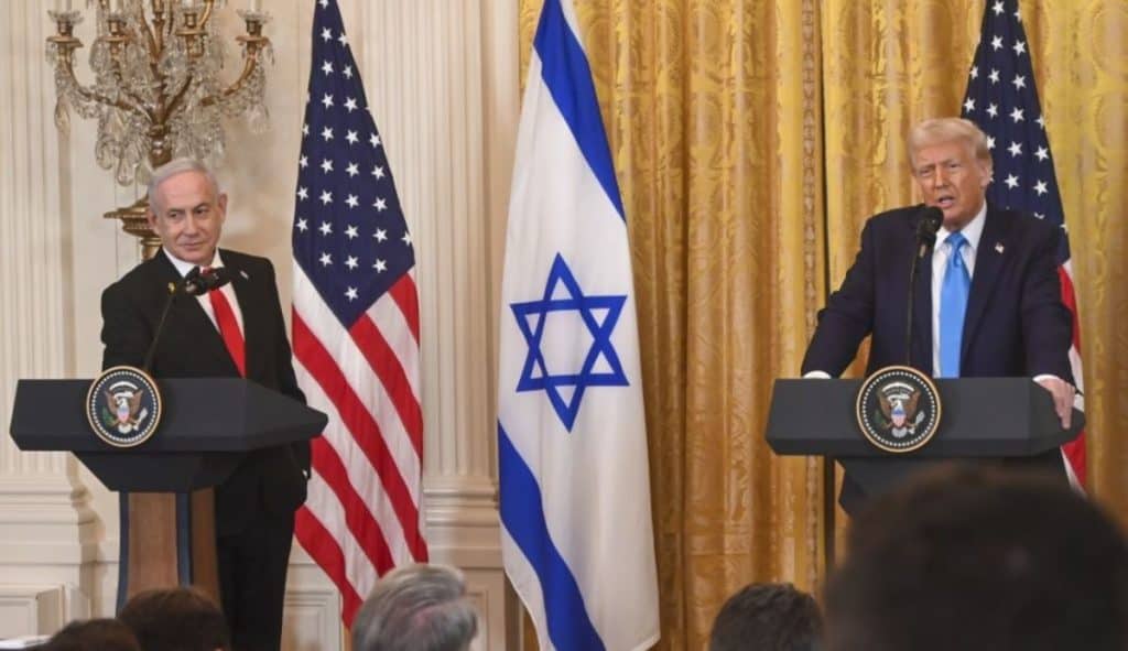 خطة ترامب ونتنياهو لإنهاء حرب غزة: رهائن ووقف فوري للنار