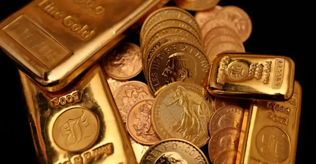 الذهب يتراجع مع صعود النفط ومخاوف التضخم