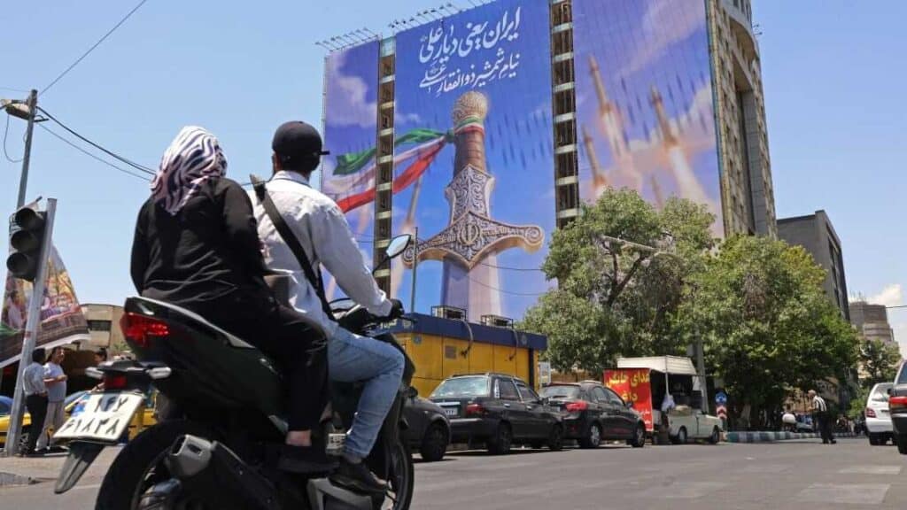 توقيع اتفاق واشنطن وطهران في جنيف