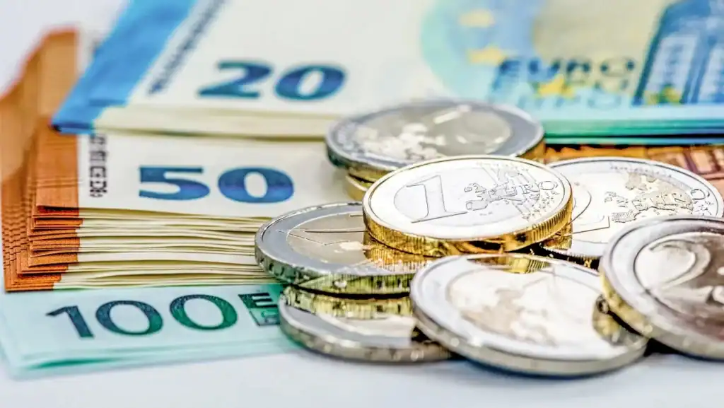 أسعار صرف العملات مقابل الدرهم اليوم