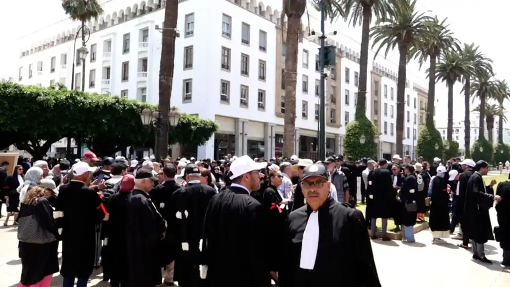 محامو الدار البيضاء يواصلون التوقف احتجاجا على قانون المهنة