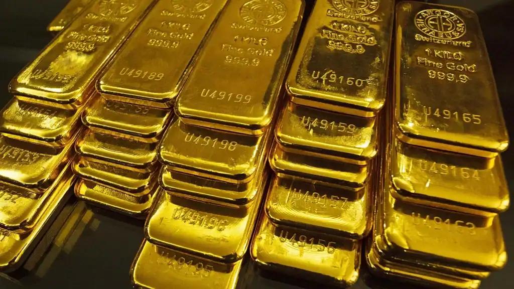 Les cours de l’or progressent pour la deuxième séance consécutive malgré le resserrement de la politique monétaire de la Fed et la baisse du prix du pétrole أسعار الذهب ترتفع إلى 4386 دولارا رغم تشدد الفيدرالي