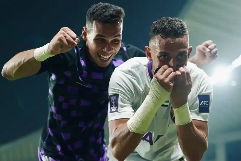 Les frères Rahimi brillent lors de la victoire 4-0 d’Al-Ain face à Al-Nasr الشقيقان رحيمي يتألقان في رباعية العين أمام النصر