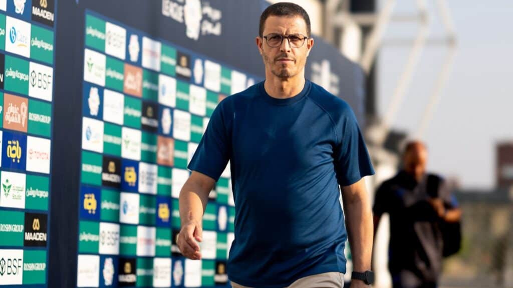 Jamal Salami : cette première victoire avec Al-Fateh remet l’équipe sur les rails Jamal Salami : cette première victoire avec Al-Fateh remet l'équipe sur les rails