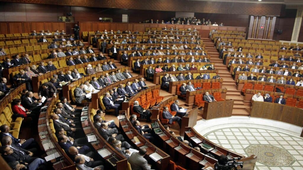 Une coalition à quatre forme un groupe parlementaire commun au Parlement