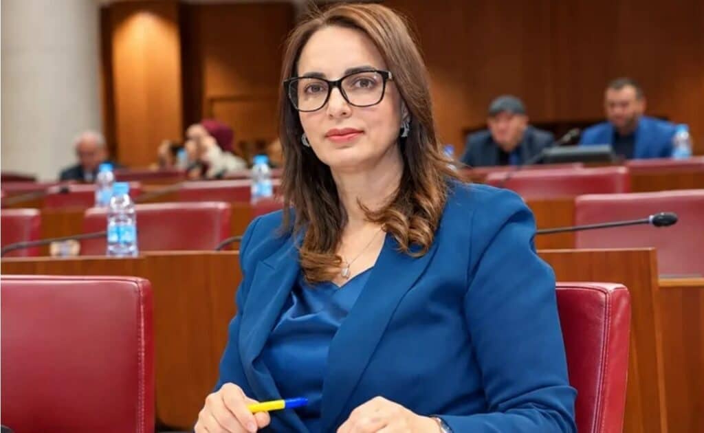 الملك محمد السادس يوافق على إعفاء ماديحة خيير من مهامها الوزارية الملك محمد السادس يوافق على إعفاء ماديحة خيير من مهامها الوزارية