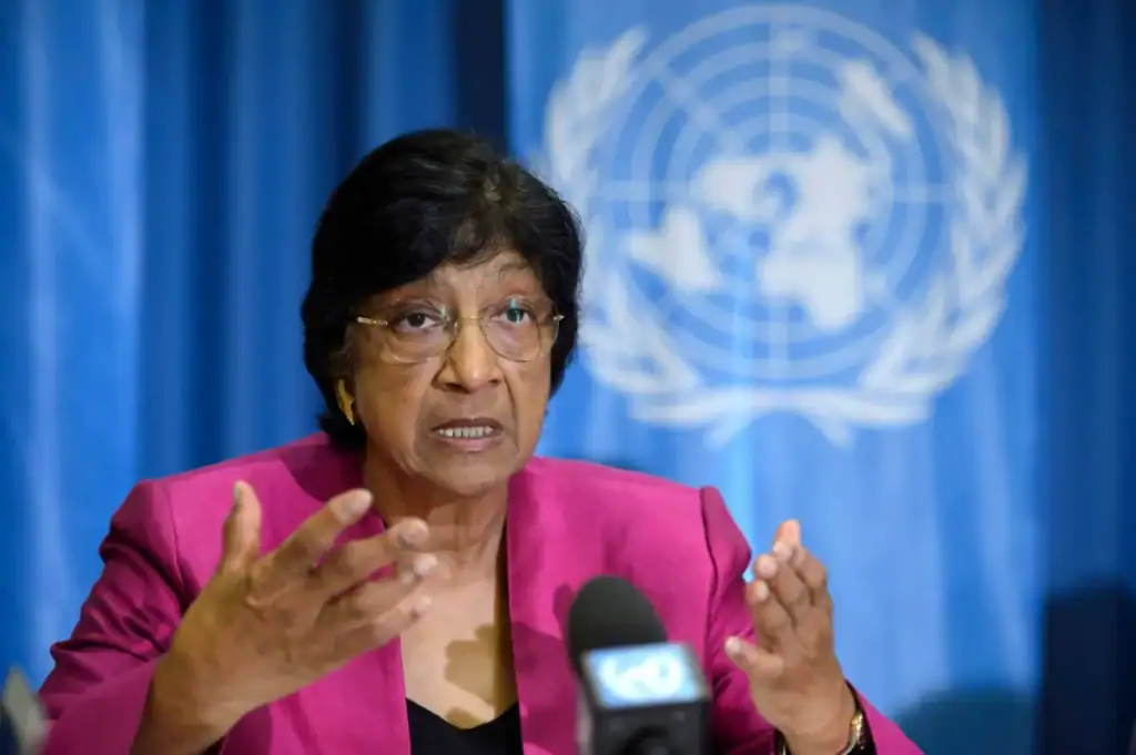 Navi Pillay, originaire d’Afrique du Sud, remporte le prix Nobel de la paix Navi Pillay, originaire d'Afrique du Sud, remporte le prix Nobel de la paix