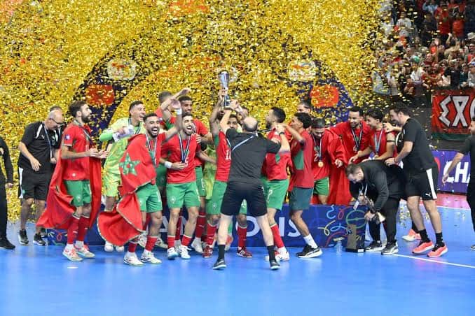 La Fédération de football rend hommage à l’équipe nationale de football en salle après son titre africain Cérémonie d'hommage à l'équipe nationale marocaine de football en salle au complexe de football Mohammed VI