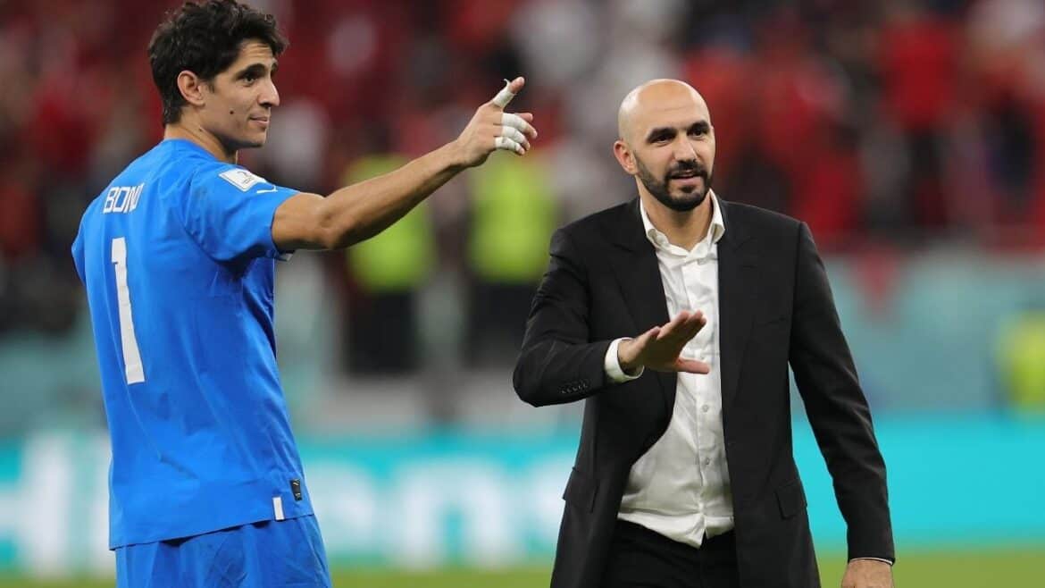 الركراكي يستدعي حمياني وشهاب لتعويض بونو وبنعبيد